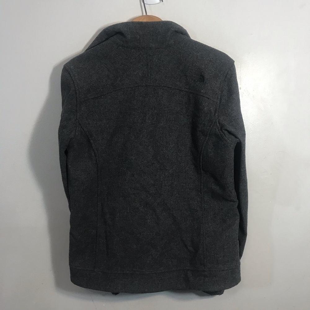 North face jacket - Picture 5 of 9